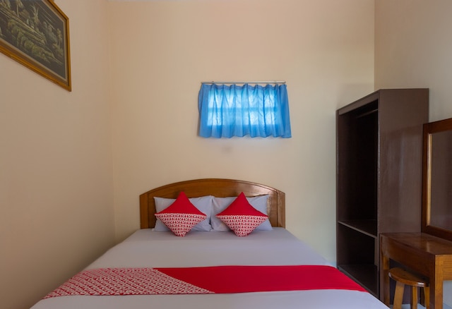 OYO  フラッグシップ 91245 リカ  ホテル  マカッサル