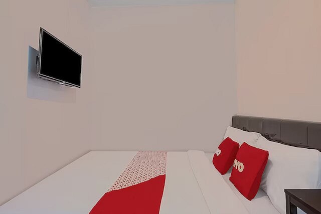 キャピタル O 3198 スコマヌンガル イン