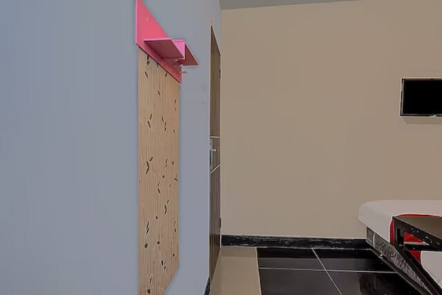 キャピタル O 3198 スコマヌンガル イン