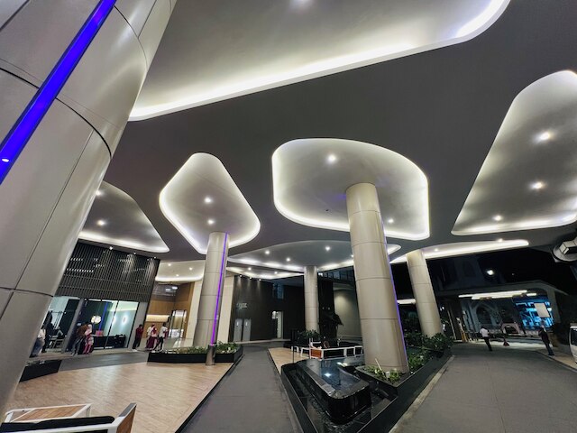 ロバートソン バイ シャハジャラール スイーツ