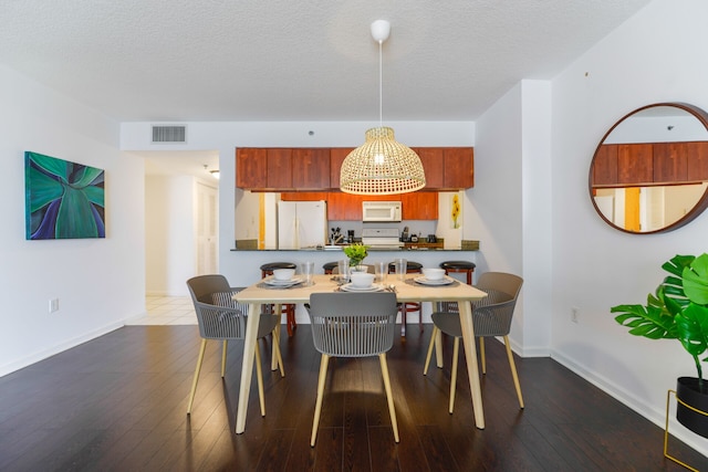 プールビュー・フロム・エクスクルーシブ・ブリッケル・コンド