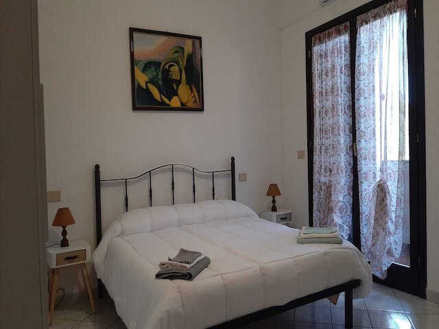 オルビア、コスタ・スメラルダ空港近く - 禁煙