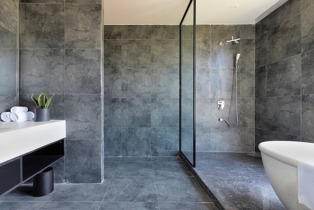 モダンな2ベッドルームアパート、大きなリビングルーム、高速Wifi