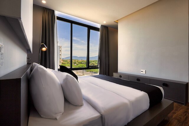 モダンな2ベッドルームアパート、大きなリビングルーム、高速Wifi