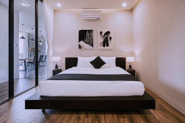 モダンな2ベッドルームアパート、大きなリビングルーム、高速Wifi