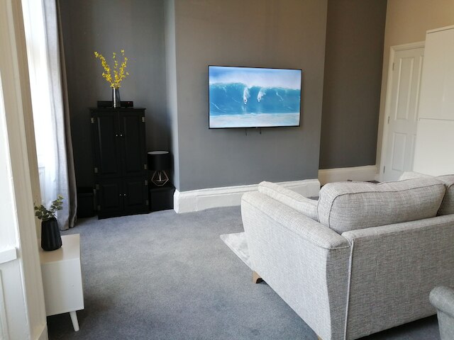 2  ベッド フラット イン ハミルトン スクエア