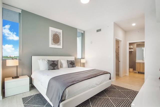 デザイン ディストリクトでの ラグジュアリー コンド w/デン