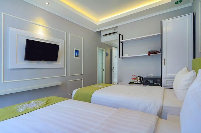 ホテル ダファム エンカデリ タムリン ジャカルタ