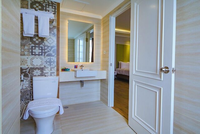 ホテル ダファム エンカデリ タムリン ジャカルタ