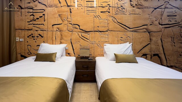 セリアピラミッドビューイン