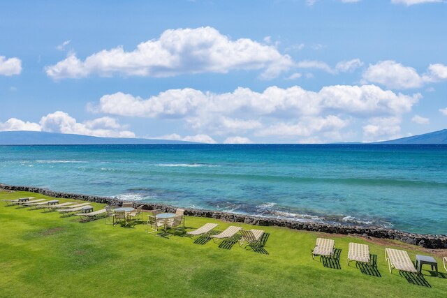 カレイアロハ 213 イン ラハイナ