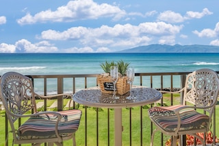 カレイアロハ 213 イン ラハイナ