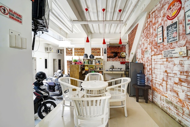 ホテル O ゲストハウス キング プントデウォ