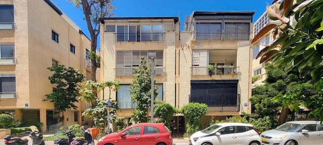 エドアルド ベーンスタイン アンブル