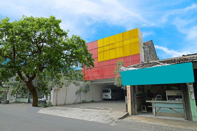 OYO  91453  ホテル  スリカンディ ゲジャヤン