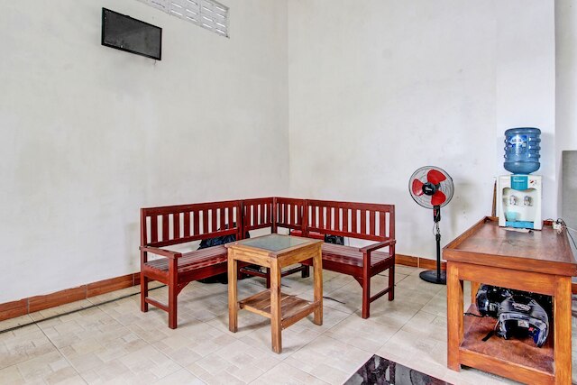 OYO 91920 ポンドック'ク イン