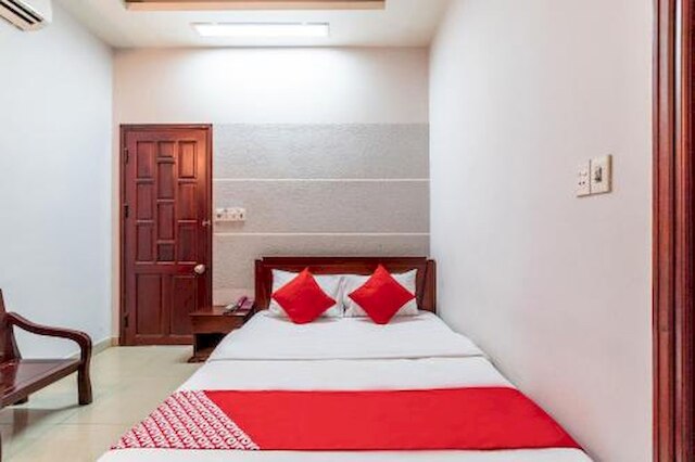 OYO 265 アン ティン ロック