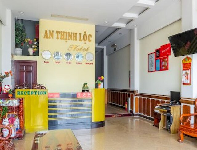 OYO 265 アン ティン ロック