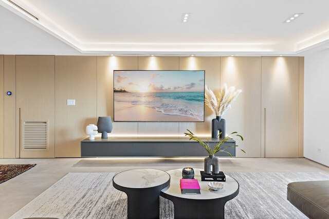 オーシャンビューラグジュアリーコンド