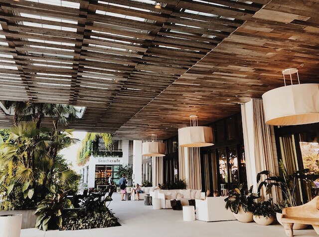 オーシャンビューラグジュアリーコンド