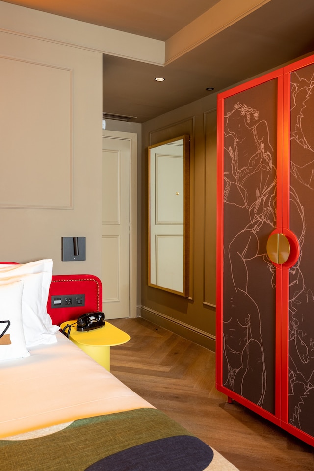 アポン・エンジェルズ - アダルトオンリー