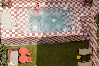 アポン・エンジェルズ - アダルトオンリー