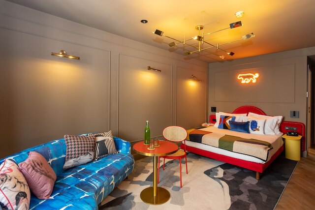 アポン・エンジェルズ - アダルトオンリー