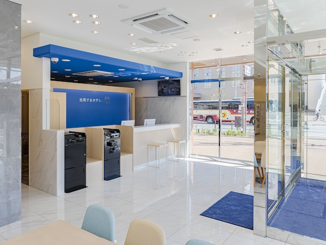 東横 INN 大阪ドーム前