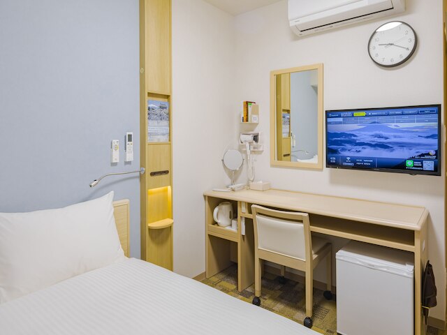 東横 INN 徳山駅北口