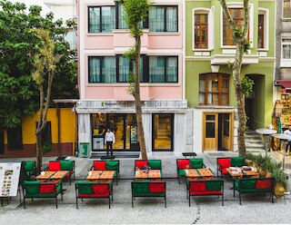 ティン・スイーツ