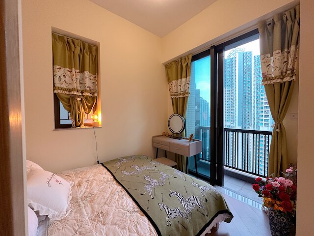 Beautiful 3-bedroom Apartment