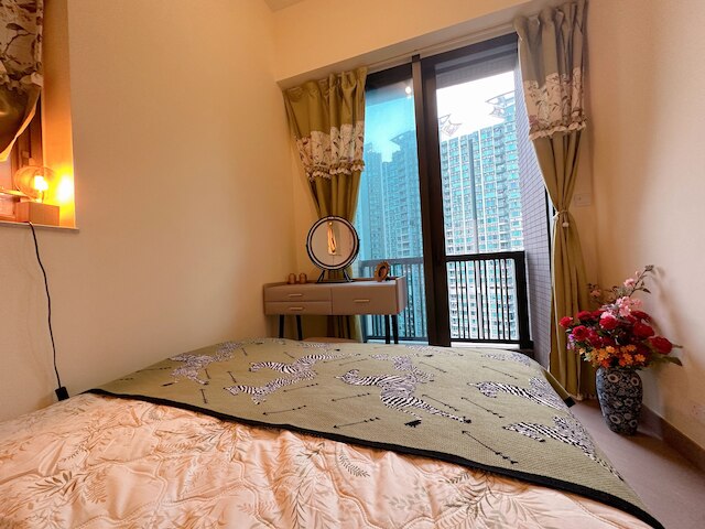 Beautiful 3-bedroom Apartment