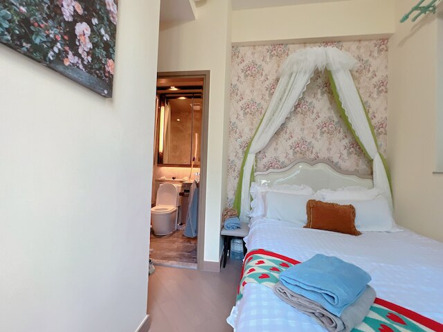 Beautiful 3-bedroom Apartment