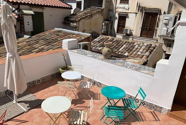 Cialoma B&B (チアロマ B&B)