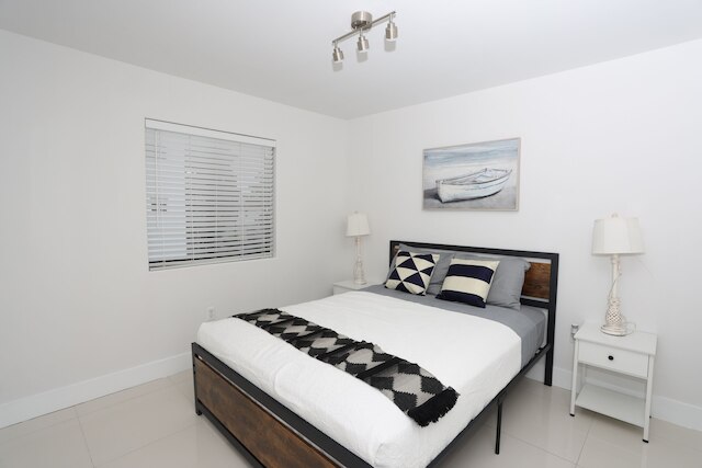 リトルハバナアパートニアカレー8