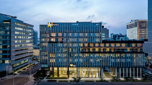 EVEN Hotel Shanghai Expo by IHG