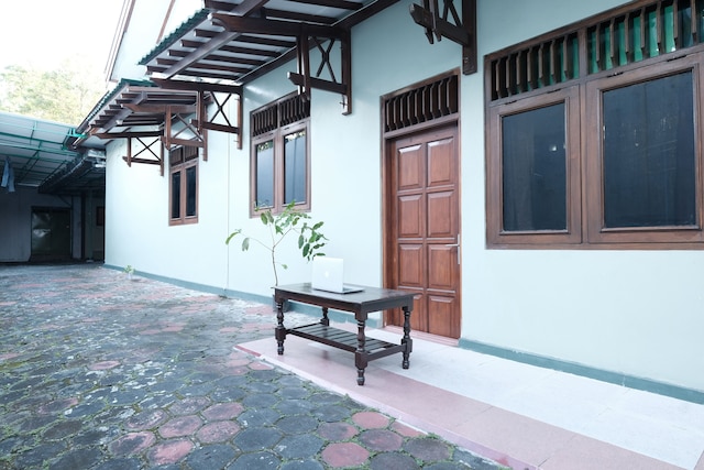 SPOT ON 92068 プジャ ケスマ ホームステイ シャリア ヨギャカルタ