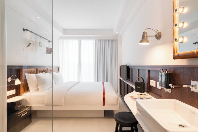 ルビー ステラ  ホテル ロンドン