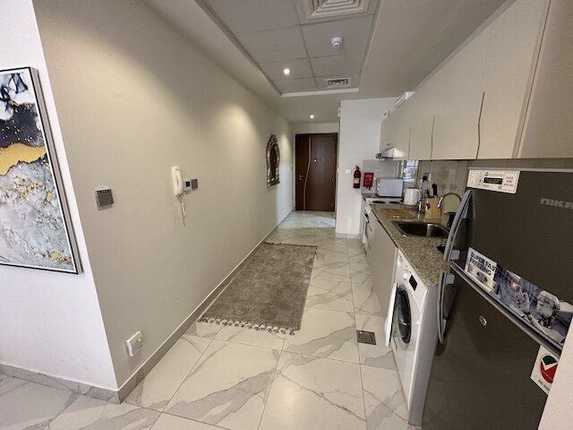 マスターピース - エレガント スタジオ ウィズ カナルビュー イン ビジネスベイ