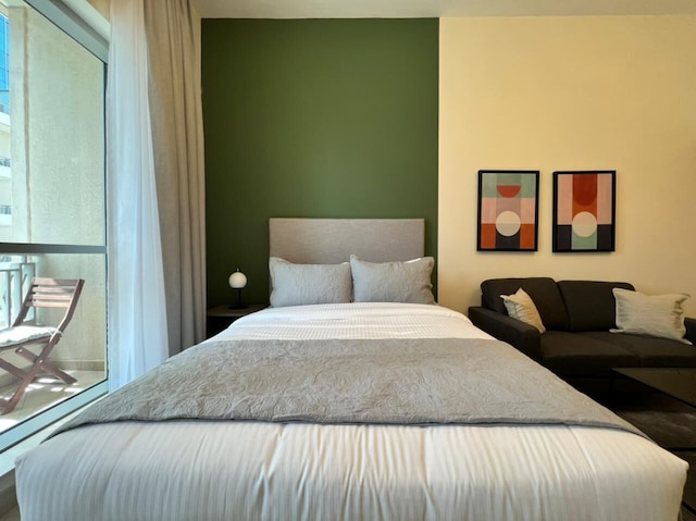 シルクハウスブールバードセントラル、ダウンタウンドバイ