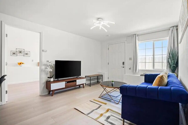 ウェストレイク近くのマドゥックスホームズ