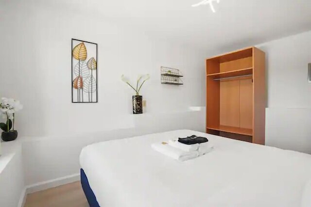 ウェストレイク近くのマドゥックスホームズ