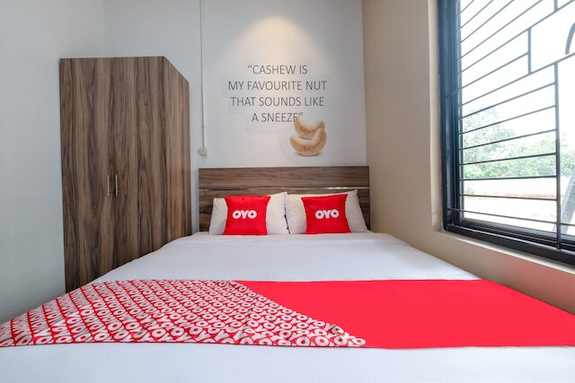 OYO Life 3246 ウォルナットイン G-10