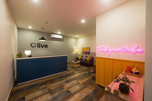 オリーブ ジップ カルヤン ナガル バイ エンバシー グループ