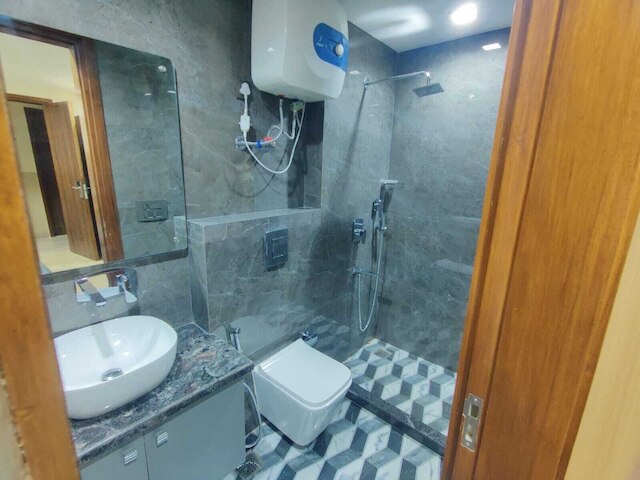 コヴィーイーストオブカイラーシュ52