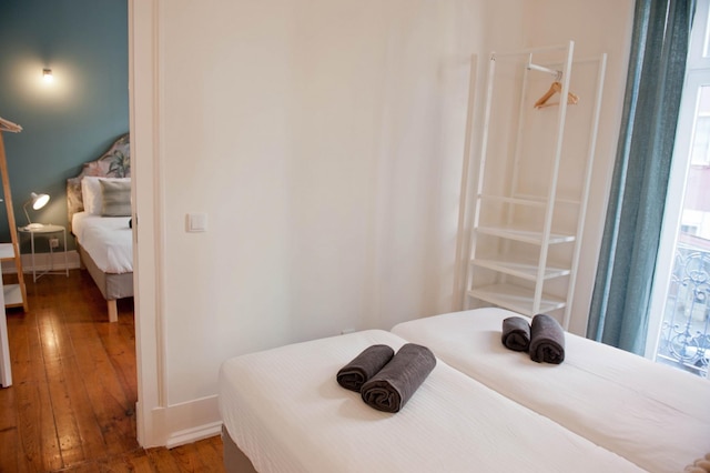 ハル マジェスティ アット リバルダデ アベニュー 1E