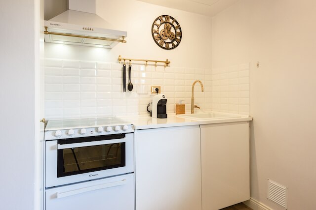 サンタ クローチェ トップ バイ メガ