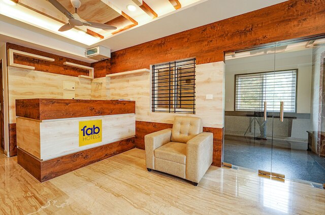 ファブホテル シャクティ スイート