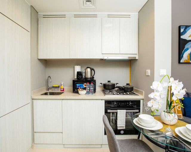 タニン - ザダタワーの1BRアパート、運河の眺め