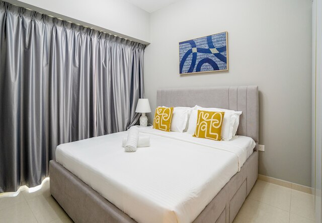 タニン - ザダタワーの1BRアパート、運河の眺め